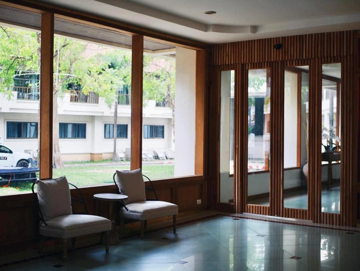 President Hotel Udonthani Exterior photo