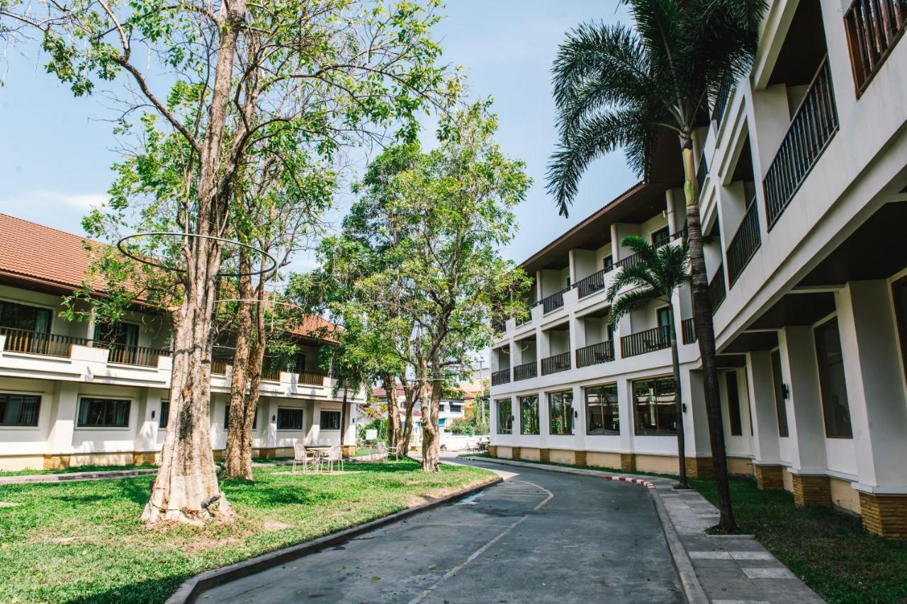 President Hotel Udonthani Exterior photo