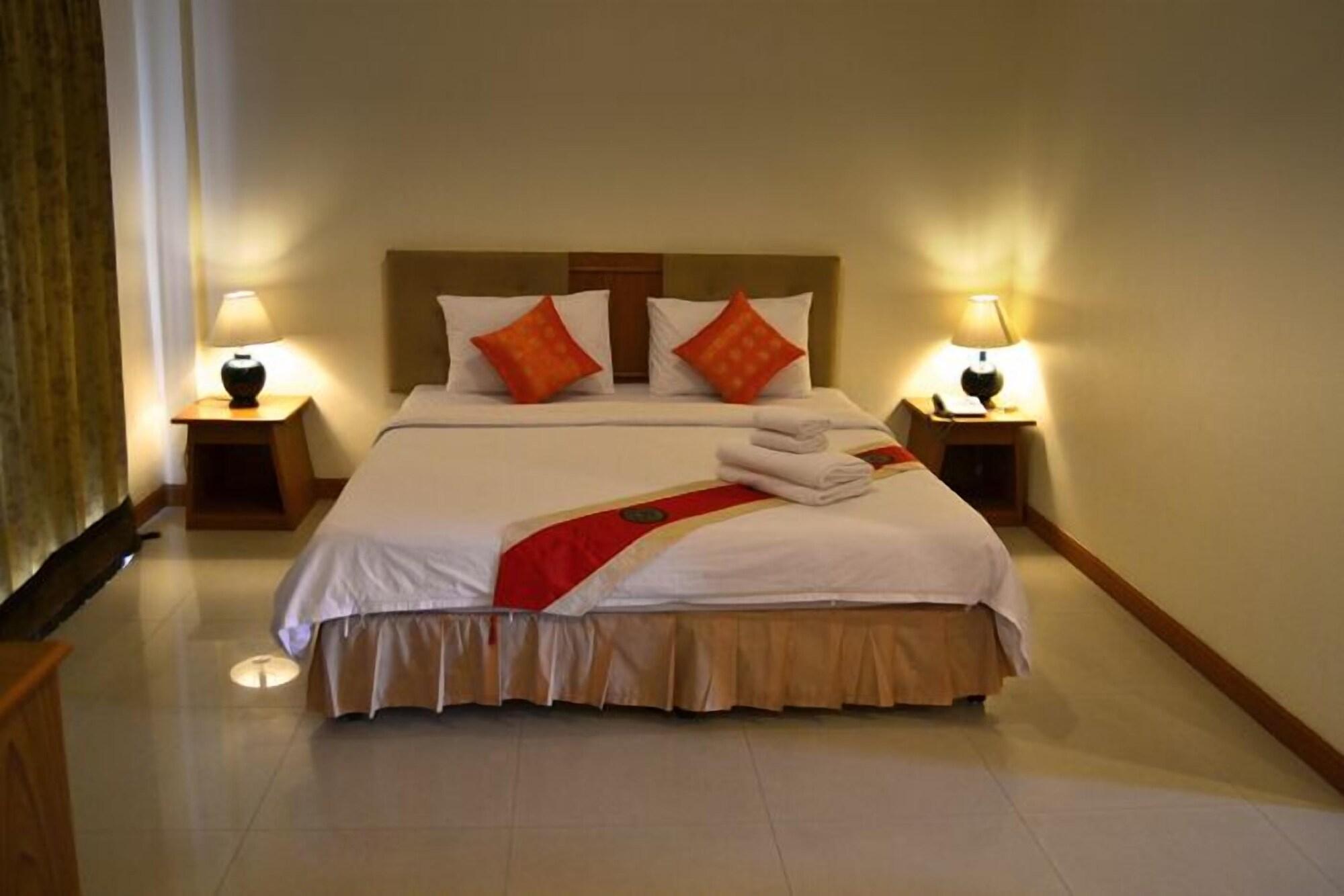 President Hotel Udonthani Exterior photo